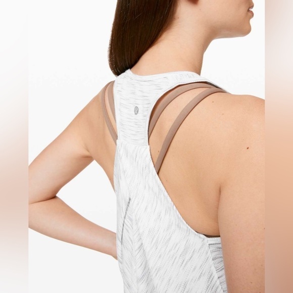 Lululemon Essential Tank in Tiger Space Dye Hail White women’s size 10 - Picture 9 of 10
